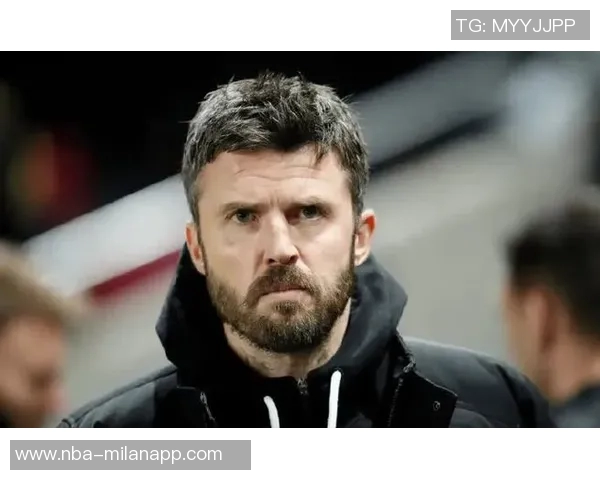 曼联与卡里克会面讨论临时教练事宜同时与索帅进行沟通